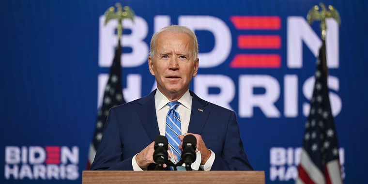 Biden's Aide Says No Plans To Lift Travel Restrictions