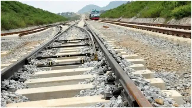 FG Establishes Train Committee To Protect Passengers, Infrastructure
