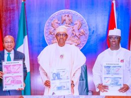 BREAKING: Buhari Unveils New Naira Notes
