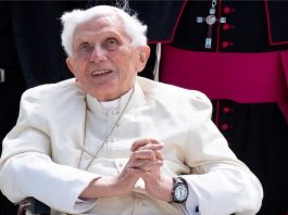 BREAKING: Former Pope Benedict XVI Dies