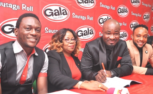 The Corporate Marketing Services Manager, UAC of Nigeria Plc, Mr. Seeni Fawehinmi, General Manager- Marketing, UAC Foods Limited, Mrs. Joan Ihekwaba, 5 Star Music Group  Stars , Mr. Harrison Okiri (Harysong)  and Mr. Kingsley Okonkwo (KCEE) at the media briefing for the unveiling of the new Gala Brand Ambassador held at the UAC Foods Limited head office in Lagos on Wednesday.
