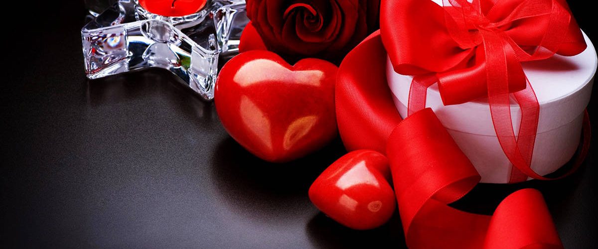 Valentine’s Day: Wow Your Partner With These Financial Gift Ideas