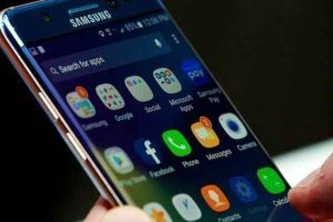 Ukraine Invasion: Samsung Suspends Shipments Of Products To Russia