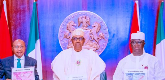 BREAKING: Buhari Unveils New Naira Notes