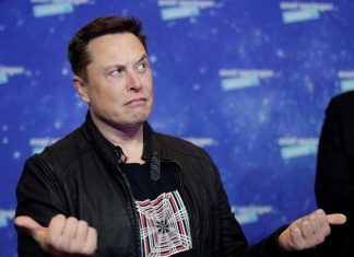 Elon Musk threatens ban on Apple devices over newly introduced Apple Intelligence feature Elon Musk Enters Guinness Book Of Record, Here's Why