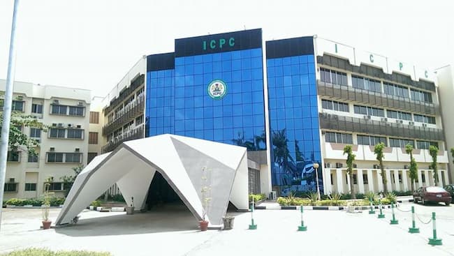 ICPC Arrests Sterling Bank Officials For Hoarding ₦258 In Vault