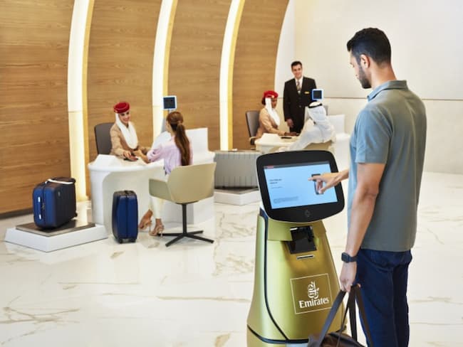 Emirates Opens New ‘City Check-In and Travel Store’ In DIFC