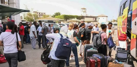 FG Purchases 40 Buses To Evacuate Nigerians Stranded In Sudan