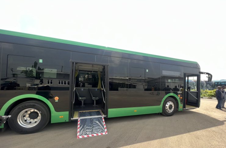 Oando, LAMATA Commence Operation Of Electric Buses In Lagos