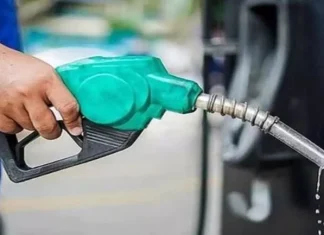 Marketers push for petrol imports, predict pump price could fall below ₦800/L
