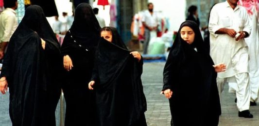 French Govt Bans Abayas In State-run Schools