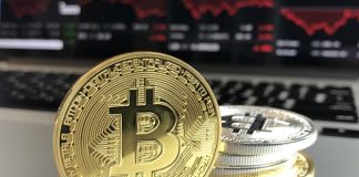 Bitcoin slides below $77,000 as US CLARITY act faces political gridlock over Trump Crypto interests