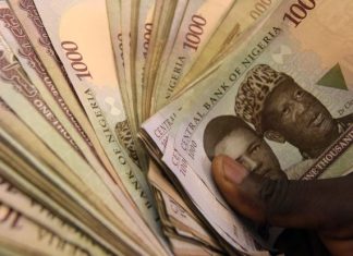 Naira weakens as FX liquidity drops, Interbank deals fall
