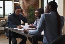 You Should Never Do Office Romance, No Matter How Tempting It Feels