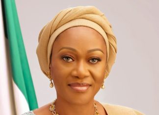 First Lady empowers 1,000 petty traders with N50m grant in Osun oluremi tinubu first lady of nigeria