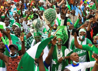 Nigerian Sports Fans are Clinging to Legacy Interfaces