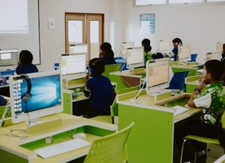 Niger Government to revitalise moribund state library into modern ICT hub