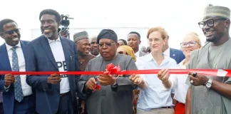 REA commissions 505kWp solar mini-grid to power five Lagos communities