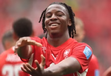 Switzerland Beat Canada 2-1 to Finish Top of Group B