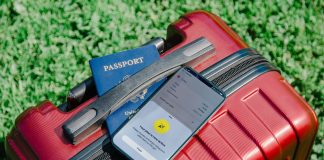 How to plan a 7-Day trip entirely with AI from flights to hidden gems .