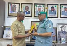 Customs bags maritime leadership award for advancing trade, combating smuggling