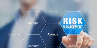 Experts seek stronger oversight to tackle emerging financial risks