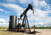 Nigeria awards 37 oil, gas blocks as licensing round concludes