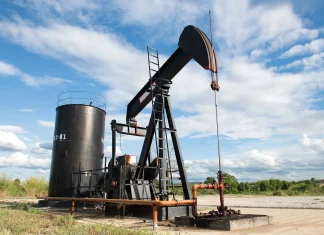 Nigeria awards 37 oil, gas blocks as licensing round concludes