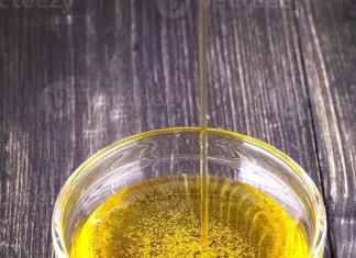Expert warns against using palm, vegetable oil as sexual lubricant