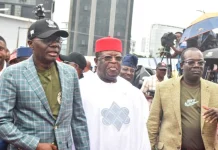Umahi seeks Lagos support for Lagos-Calabar coastal highway service lanes