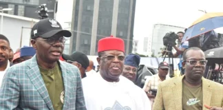 Umahi seeks Lagos support for Lagos-Calabar coastal highway service lanes