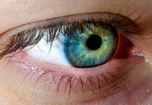 Ophthalmologists seek solar-powered digital tools for rural eye care