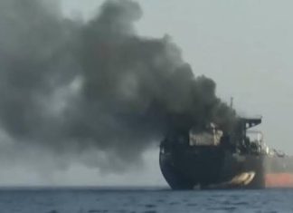 Houthis attack Saudi cities as US strikes Iranian tankers