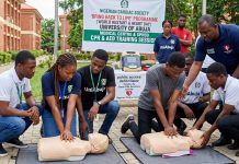Experts donate defibrillator to push nationwide CPR training to save lives